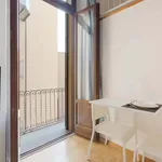 Rent 1 bedroom apartment of 25 m² in Milan