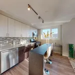 Rent 2 bedroom apartment of 1340 m² in New York