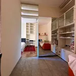 Rent 2 bedroom apartment of 50 m² in Milan