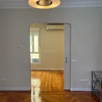 Alquilo 3 dormitorio casa de 110 m² en Madrid