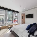 Rent 3 bedroom apartment of 105 m² in London