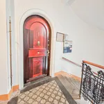 Rent 2 bedroom apartment of 5702 m² in Wien