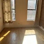 Rent 3 bedroom apartment in Williamsburg