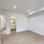 5 bedroom house of 699 sq. ft in Toronto