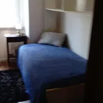 Rent 4 bedroom apartment in Lisbon