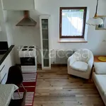 Rent 4 bedroom apartment of 60 m² in Villabassa