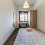 Rent 6 bedroom apartment in Lisbon