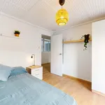 Rent a room of 110 m² in Elx