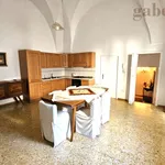 Rent 5 bedroom apartment of 250 m² in Novoli