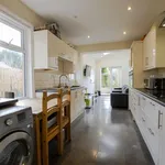 Rent 5 bedroom apartment in West Midlands