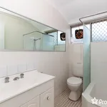 Rent 3 bedroom house in  Armadale WA 6112                        