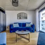 Studio de 377 m² à Paris