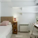 Rent 5 bedroom apartment in Valencia