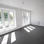 Property to rent in Denton Way, Slough SL3