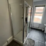 Rent 1 bedroom apartment in Leeds