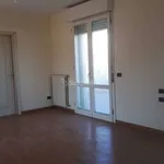 Affitto 5 camera appartamento di 135 m² in Rimini