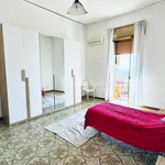 Rent 3 bedroom apartment of 80 m² in Naples