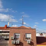 Rent 3 bedroom apartment in Madrid