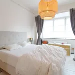 Rent 1 bedroom apartment of 55 m² in brussels