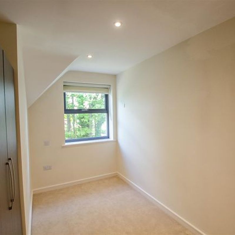 Flat to rent in Stratford Road, Shirley, Solihull B90 Shirley Heath