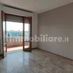 Rent 3 bedroom house of 100 m² in Voghera