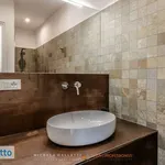 Rent 3 bedroom apartment of 80 m² in Bologna