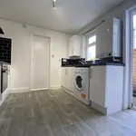 Flat to rent in Albert Street, Slough SL1