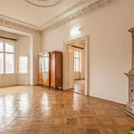 Rent 4 bedroom apartment of 120 m² in Brașov