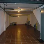 Alquilo 3 dormitorio casa de 160 m² en Castellon']