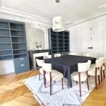 Rent 3 bedroom apartment of 158 m² in Paris 17ème