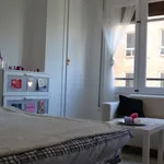 Rent a room in Valencia']