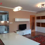 Pronajměte si 4 ložnic/e byt o rozloze 88 m² v Kladno