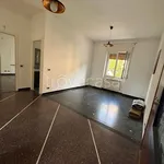 Affitto 2 camera appartamento di 63 m² in Genova