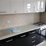 Rent 3 bedroom apartment of 82 m² in Pitești