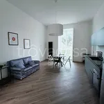 Affitto 2 camera appartamento di 70 m² in Salerno