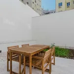 Rent 2 bedroom apartment of 109 m² in lisbon