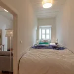 Rent 1 bedroom apartment in lisbon