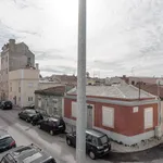 Rent 2 bedroom apartment in Lisbon