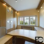 Maison de 215 m² avec 5 chambre(s) en location à Aubange