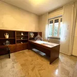 Rent 3 bedroom house of 220 m² in Concesio