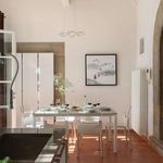 Rent 3 bedroom apartment of 160 m² in Firenze