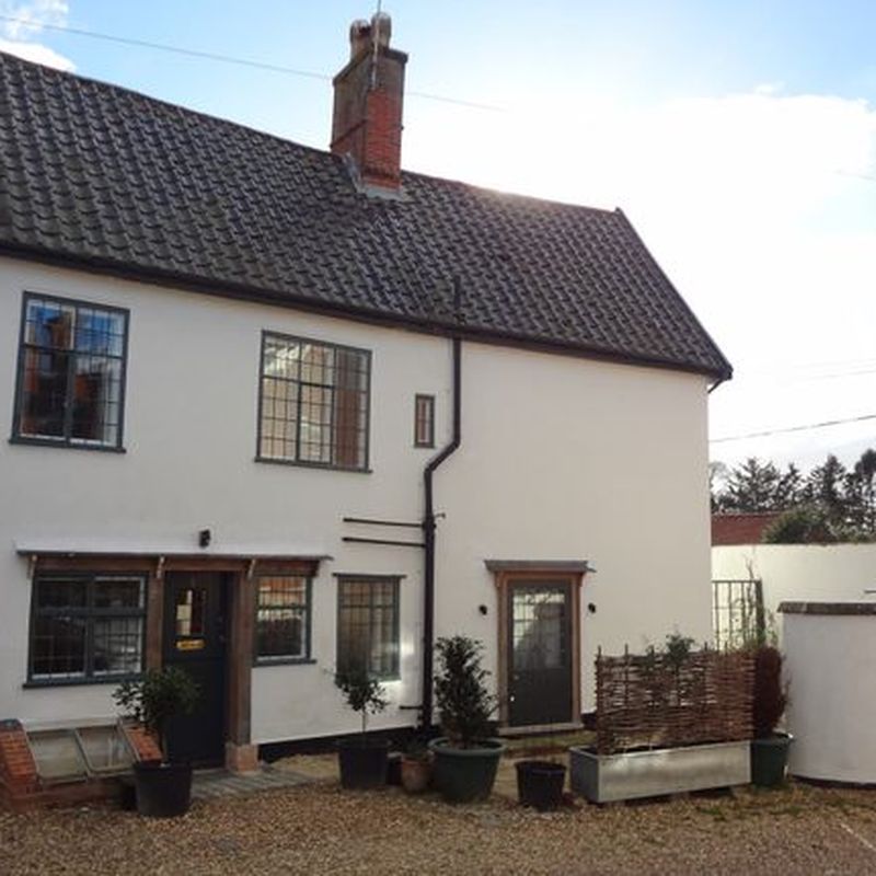 Semi-detached house to rent in The Grove, Mount Street, Diss, Norfolk IP224Qq IP22