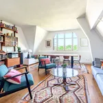 Rent 5 bedroom apartment of 101 m² in LE VESINET