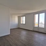 Rent 3 bedroom apartment of 64 m² in Ivry-sur-Seine