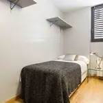 Rent 3 bedroom apartment of 80 m² in barcelona