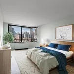 Rent 2 bedroom apartment of 91 m² in New York