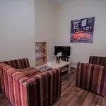 Rent 4 bedroom apartment in Yorkshire And The Humber