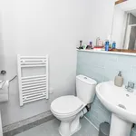 Rent 5 bedroom flat in East Midlands