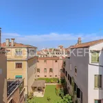 Rent 3 bedroom apartment of 50 m² in Venezia