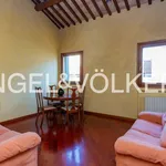 Rent 2 bedroom apartment of 158 m² in Padua